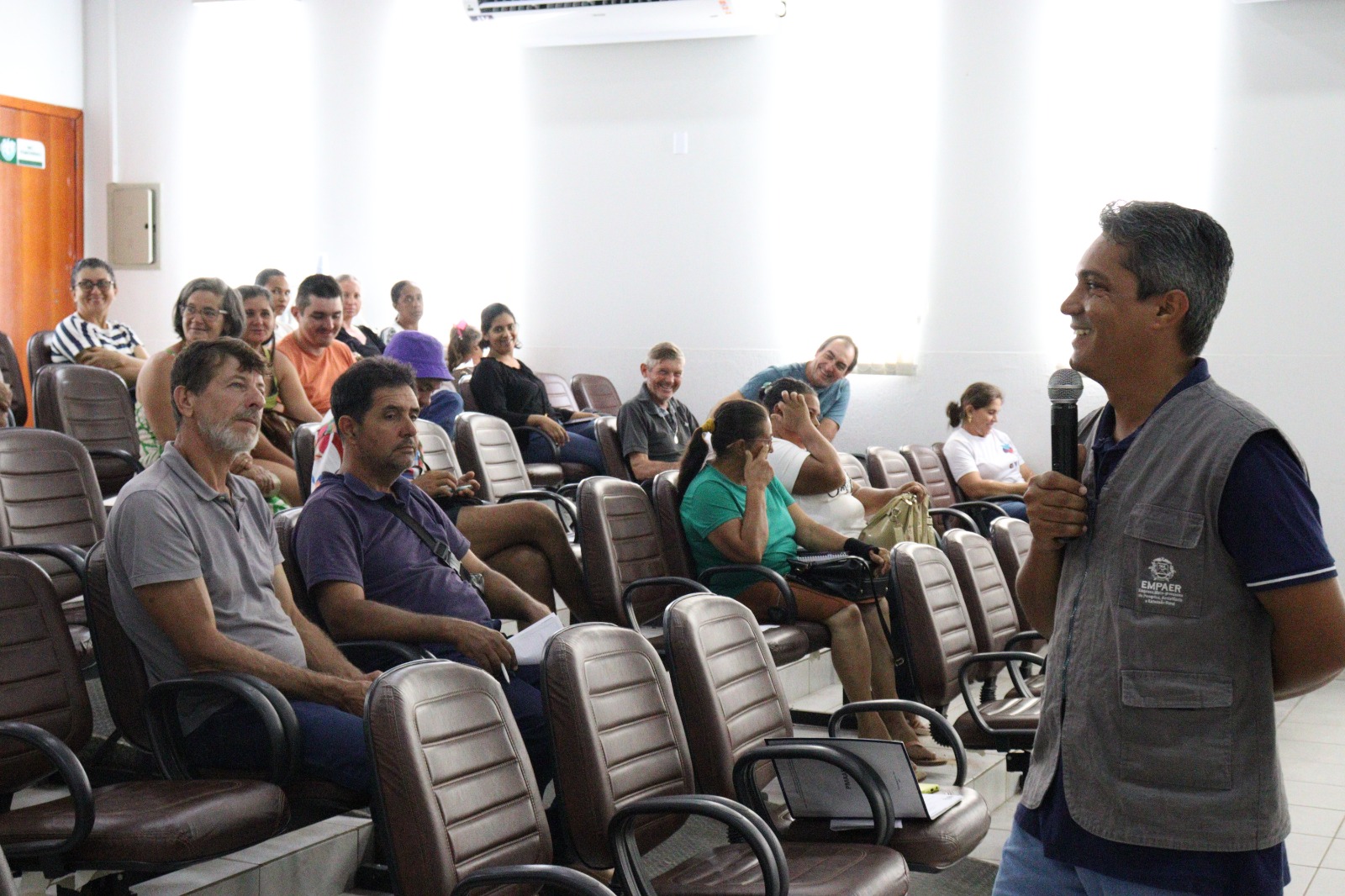 WhatsApp Image 2025-11-07 at 09.10.57 (4).jpeg