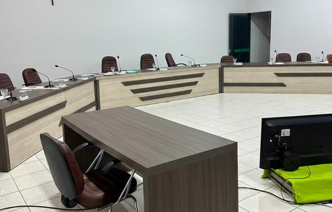 Câmara Municipal realiza sessão ordinária com pauta exclusiva para votação das contas da Prefeitura.